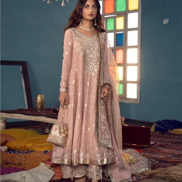 Indian Pakistani outfit by faiza saqlain - Picture 5 of 5